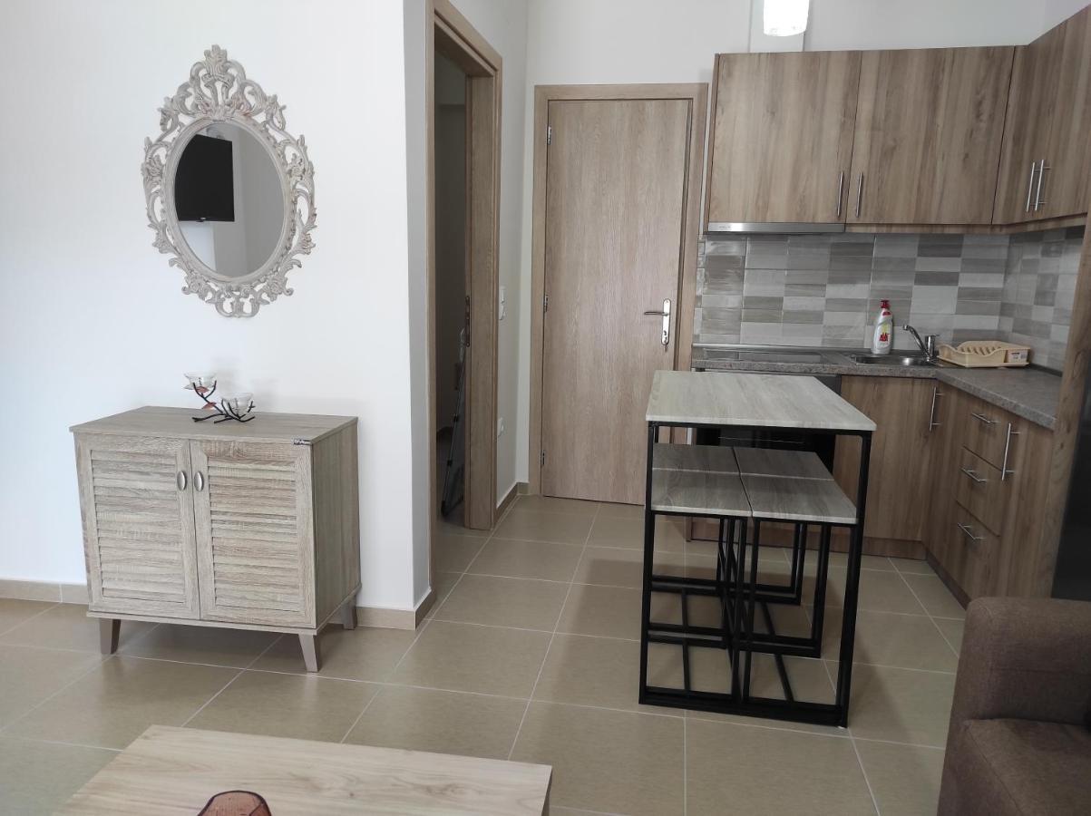Appartamento Nastazia Néa Péramos Esterno foto
